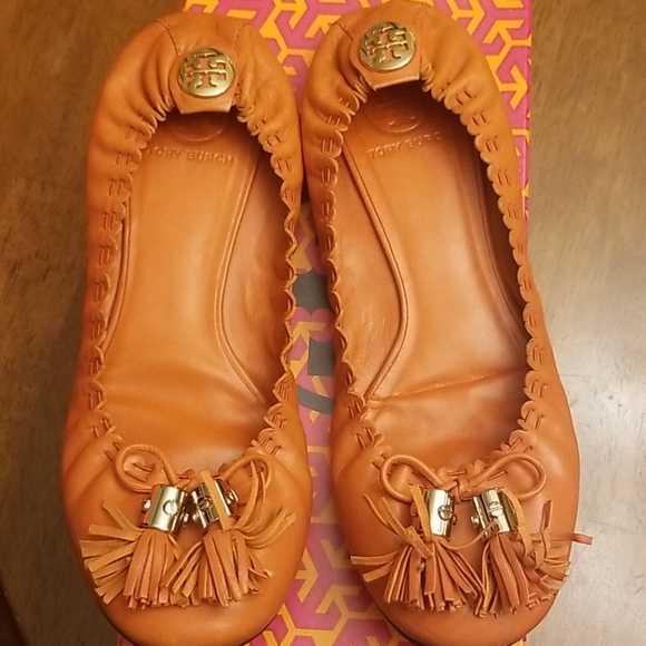 Orange Tory Burch shoes - Picture 10 of 11